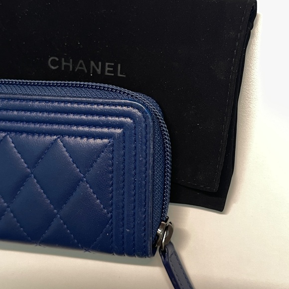 Chanel Lambskin leather Quilted Boy Zip Around Coin Purse Wallet Blue w/dust bag - Picture 5 of 16